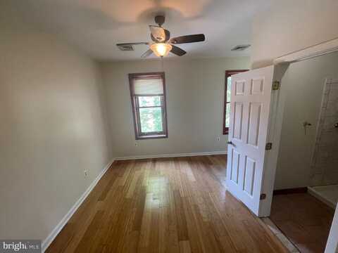 1728 W DIAMOND STREET, PHILADELPHIA, PA 19121