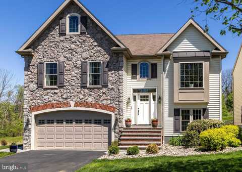 110 DANIEL DRIVE, AVONDALE, PA 19311