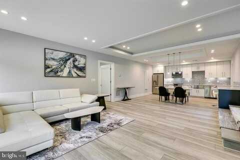 9604 PEMBROKE PLACE, VIENNA, VA 22182