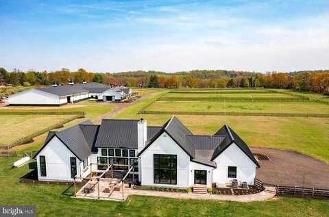 101 HARBOURTON WOODSVILLE, PENNINGTON, NJ 08534