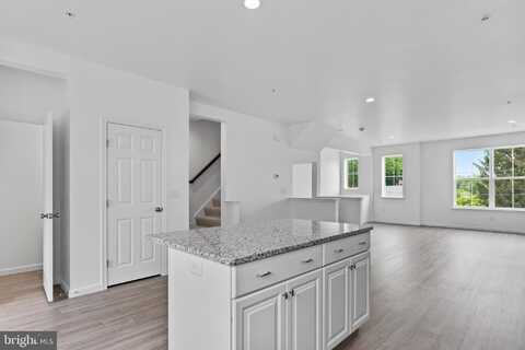 33 S 19TH STREET, CAMP HILL, PA 17011