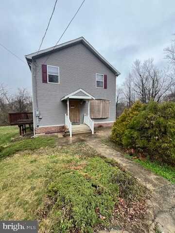 1051 FRONT STREET, COATESVILLE, PA 19320