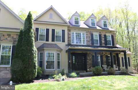 41 HILLVIEW ROAD, MORGANTOWN, PA 19543
