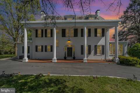 403 E FOURTH STREET, WAYNESBORO, PA 17268