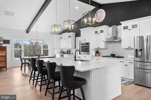 3606 WINSINGER DRIVE, BROADWAY, VA 22815