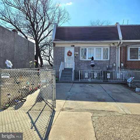 1109 LAKESHORE DRIVE, CAMDEN, NJ 08104