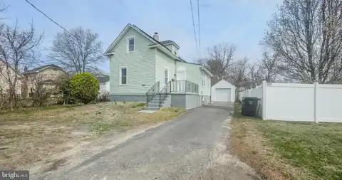 21 JACKSON ROAD, BERLIN, NJ 08009