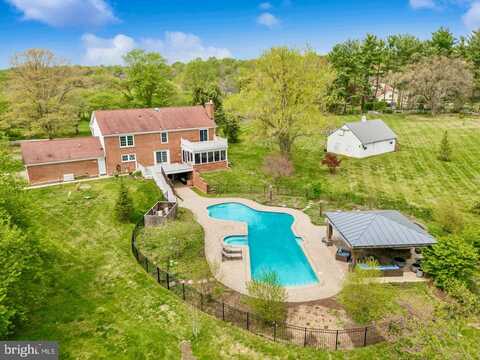10423 DOWN PATRICK LANE, GREAT FALLS, VA 22066