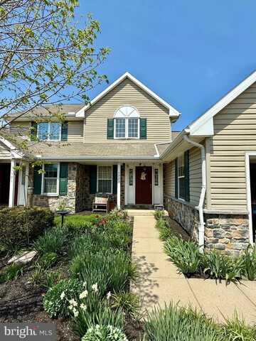 1523 HICKORY RUN COURT, ELIZABETHTOWN, PA 17022