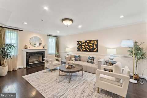 1641 INTERNATIONAL DRIVE, MCLEAN, VA 22102