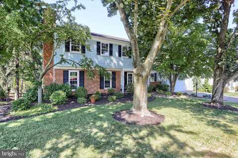 11 HELLAM DRIVE, MECHANICSBURG, PA 17055