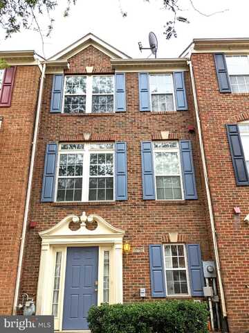 2752 MANHATTAN PLACE, VIENNA, VA 22180