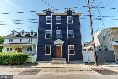 204 BARCLAY STREET, BURLINGTON, NJ 08016
