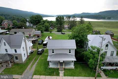 145 GROVE STREET, HOWARD, PA 16841
