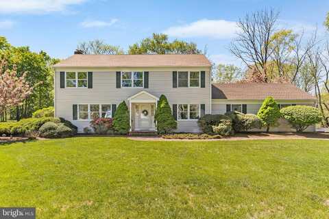 32 PLATZ DRIVE, SKILLMAN, NJ 08558