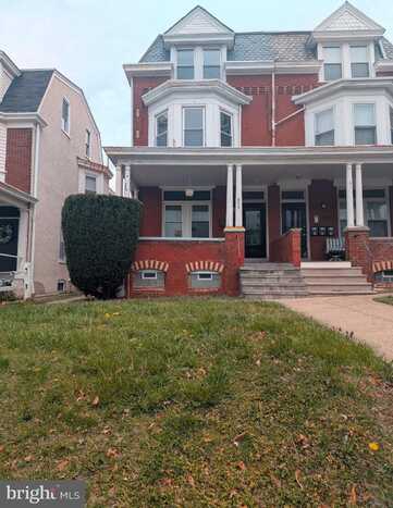 529 HAMILTON STREET, NORRISTOWN, PA 19401