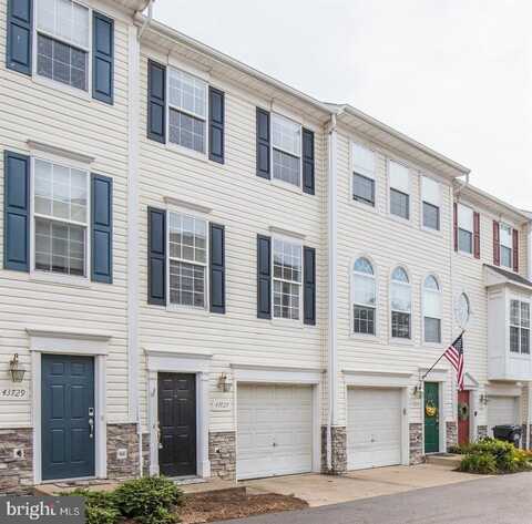 43727 CLEAR LAKE SQUARE, ASHBURN, VA 20147