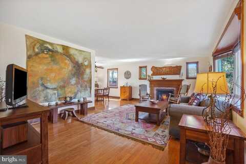 5403 13TH AVENUE, HYATTSVILLE, MD 20782