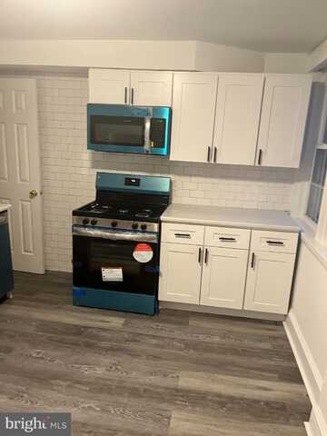 2904 W OCTAGON ROAD, CAMDEN, NJ 08104