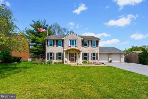 10 CARRIAGE HILL DRIVE, HAGERSTOWN, MD 21742