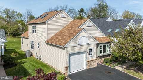 24 LONGCROSS ROAD, ROYERSFORD, PA 19468