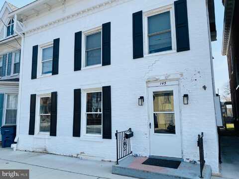 145 N CARLISLE, GREENCASTLE, PA 17225