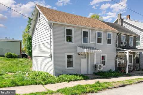 119 MARKET STREET, HALIFAX, PA 17032