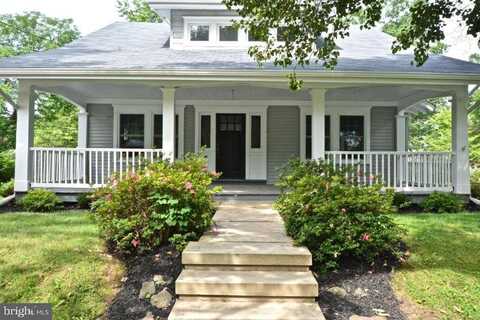 404 BURD STREET, PENNINGTON, NJ 08534
