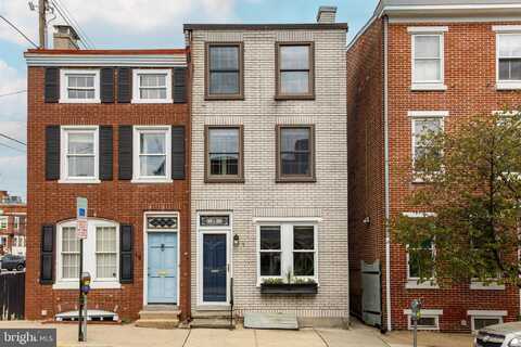 21 E MINER STREET, WEST CHESTER, PA 19382
