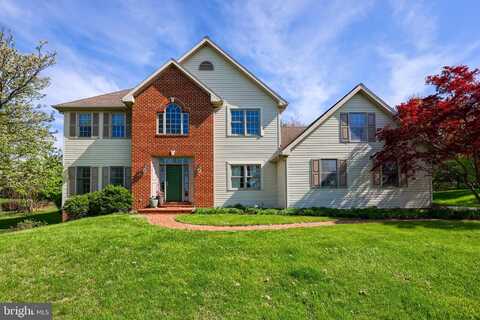 804 PADDINGTON DRIVE, LANCASTER, PA 17601