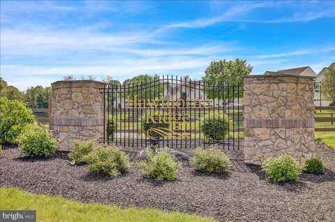 346 DICKENS DRIVE, LANCASTER, PA 17603