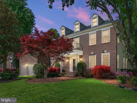 8105 HADDINGTON COURT, FAIRFAX STATION, VA 22039
