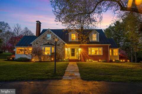 4111 SPOTSWOOD TRAIL, PENN LAIRD, VA 22846