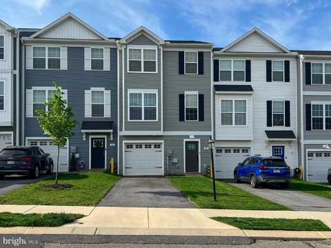 90 HUDSON BOULEVARD, RED LION, PA 17356