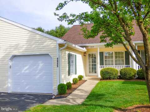 4045 WOODSPRING LANE, YORK, PA 17402