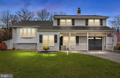 15 EVERGREEN LANE, BURLINGTON, NJ 08016