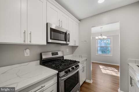 3860 LYNDHURST DRIVE, FAIRFAX, VA 22031