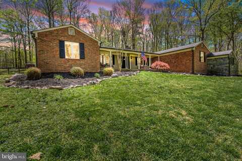 11605 CHOIR LANE, FAIRFAX STATION, VA 22039