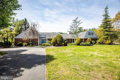 12 MILLSTREAM ROAD, CREAM RIDGE, NJ 08514