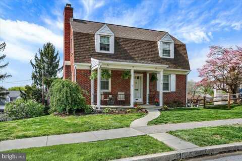 15 CARLISLE AVENUE, READING, PA 19609