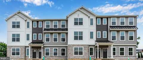 35 S 19TH STREET, CAMP HILL, PA 17011