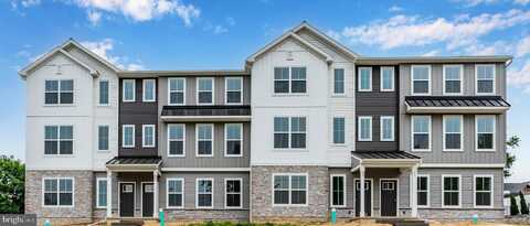 37 S 19TH STREET, CAMP HILL, PA 17011