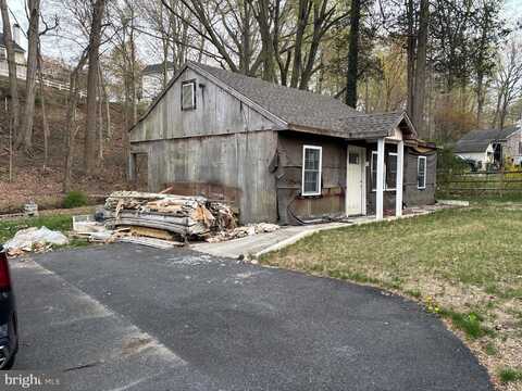 565 STATE ROAD, MEDIA, PA 19063