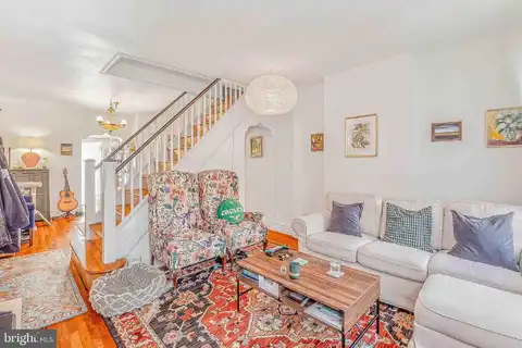 440 E FLORA STREET, PHILADELPHIA, PA 19125