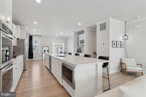 4114 HATLEY PL, WHITE PLAINS, MD 20695