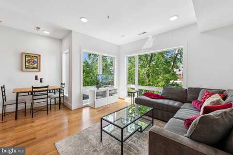 1717 D STREET NE, WASHINGTON, DC 20002