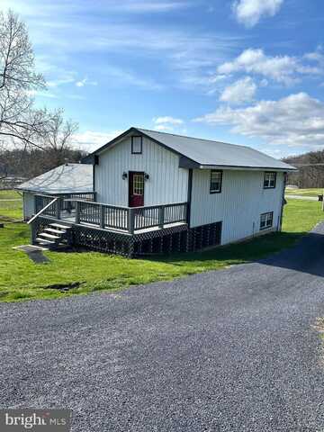 520 TRACT ROAD, FAIRFIELD, PA 17320