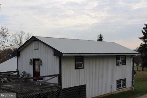 520 TRACT ROAD, FAIRFIELD, PA 17320