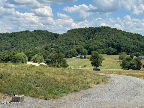17470 Celebrity Lane, Abingdon, VA 24211