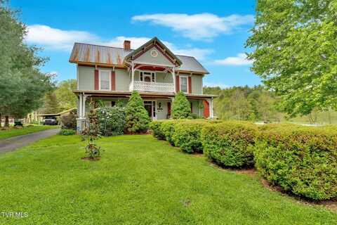 8712 Highway 19-E, Roan Mountain, TN 37687